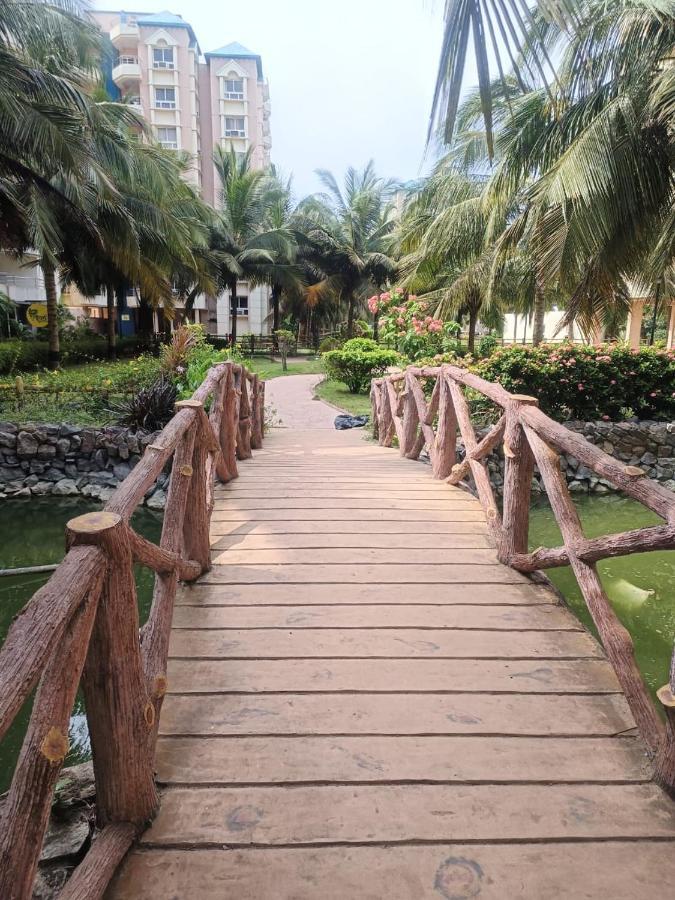 Green Heaven Shree Hotel Puri Exterior photo